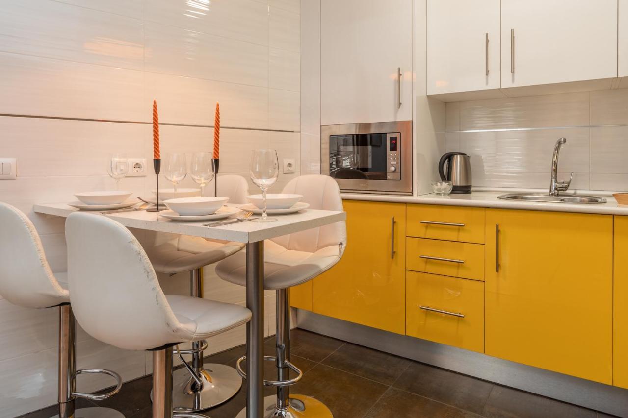 Tuguest Postigo II Catedral Apartment - Free Parking Granada Buitenkant foto